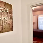 Coresi Luxury Sinuhe Residents Studio For 4